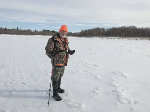 Ice Walking to Island Geocaches on Oliver Lake
